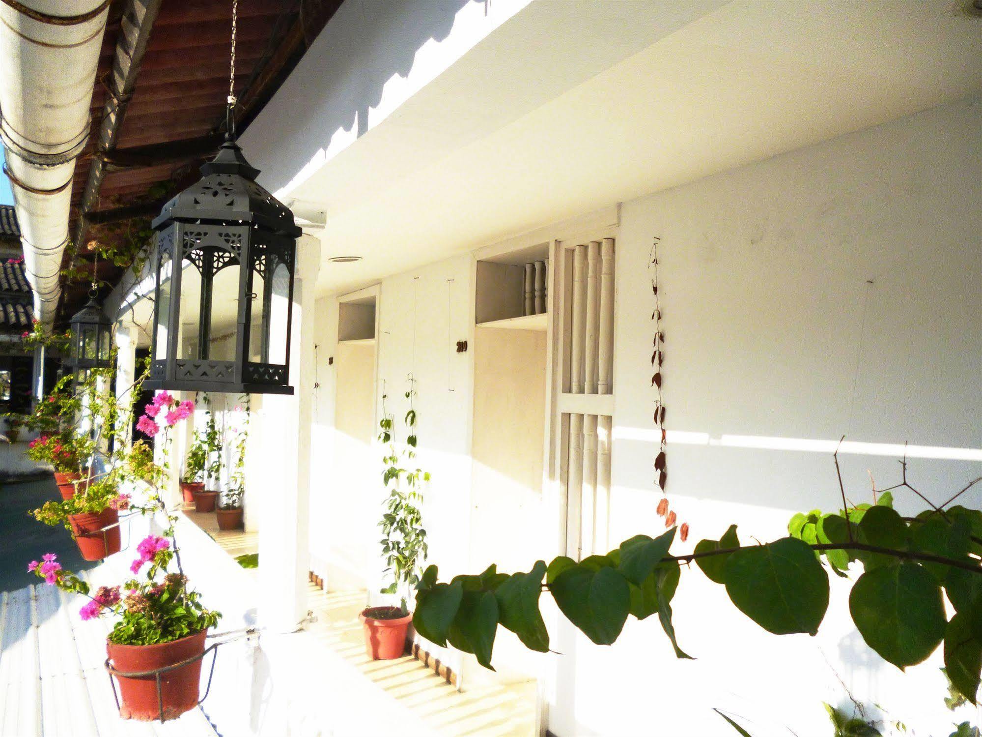 Hotel Santa Cruz Cartagena Bagian luar foto