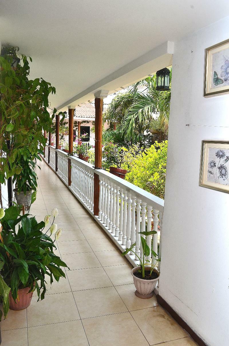 Hotel Santa Cruz Cartagena Bagian luar foto